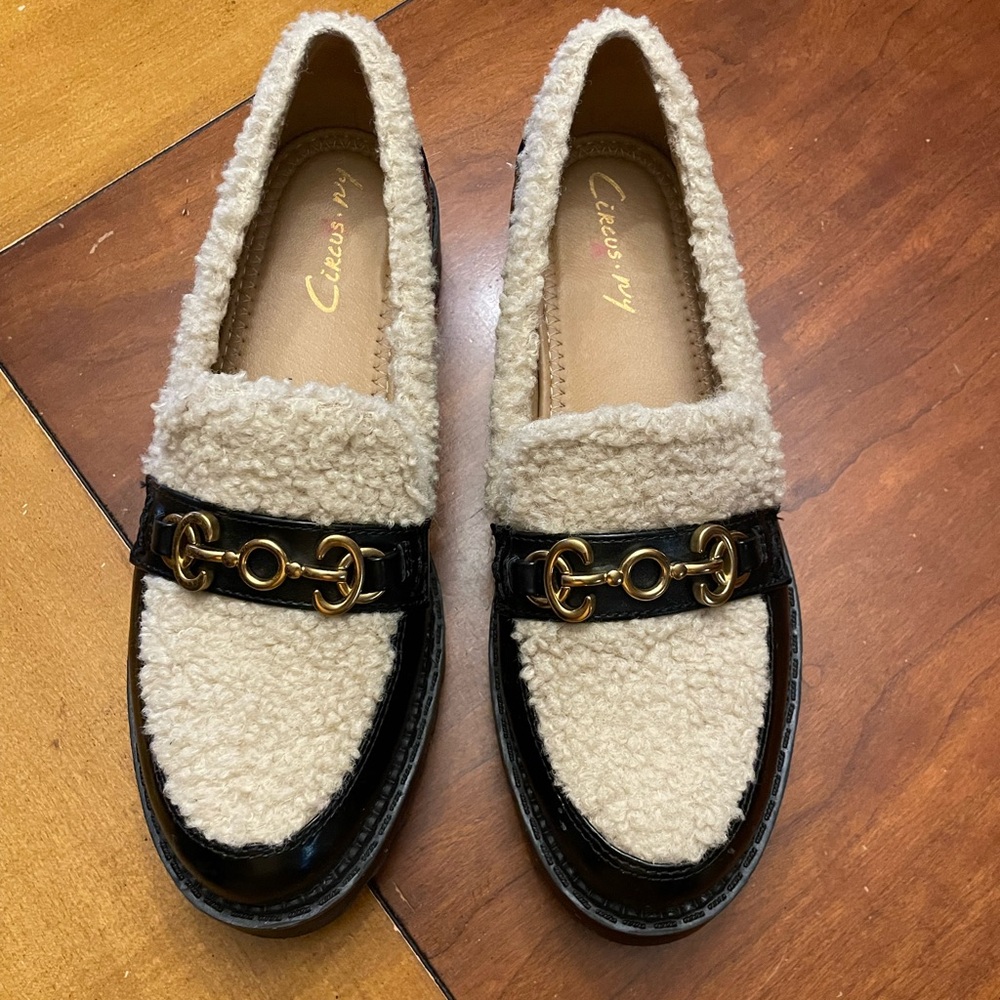 Circus by Sam Edelman Black and Cream Loafers